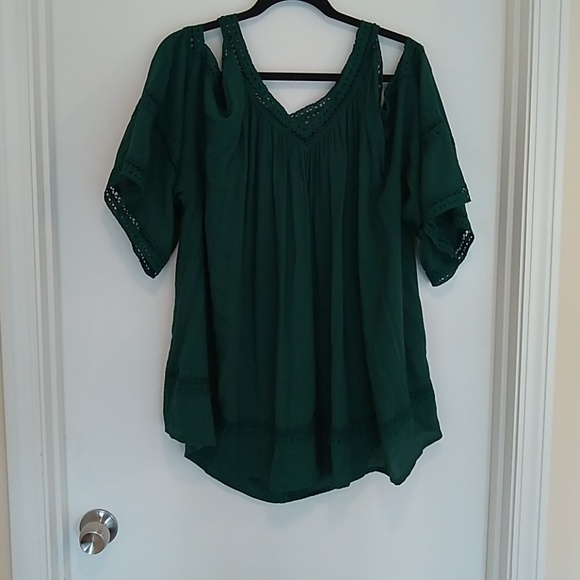 Roaman's Tops - Roaman's green cold shoulder gauzy top
